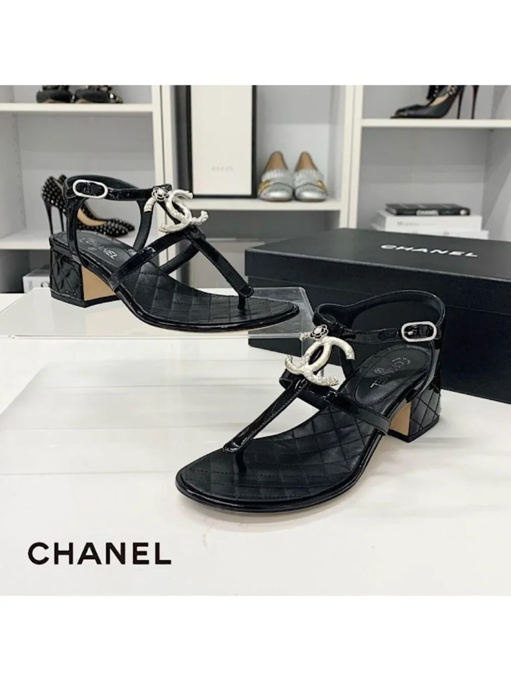 Chanel CC Logo Camellia Patent Strap Thong Sandals Black